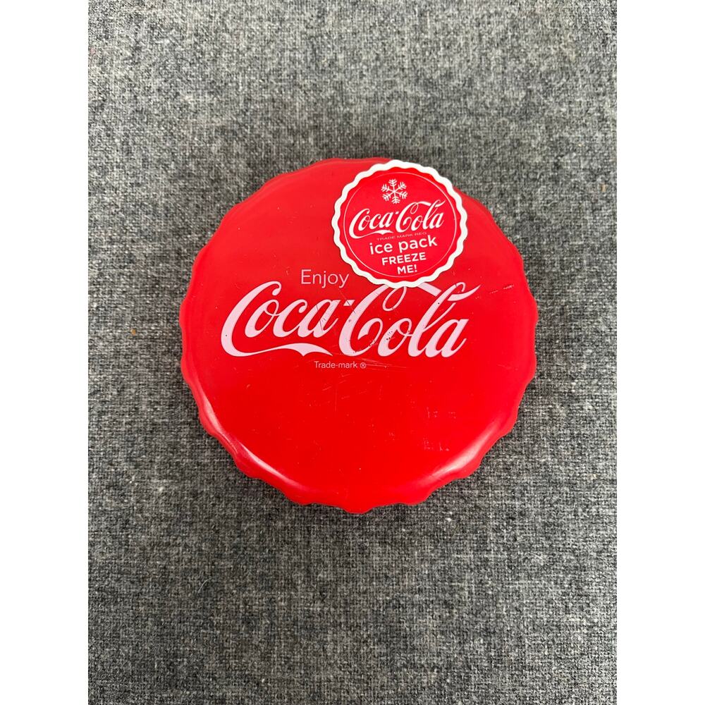 COCA COLA ICEPACK Bottle Cap Cooler Lunch Box Travel Accessory